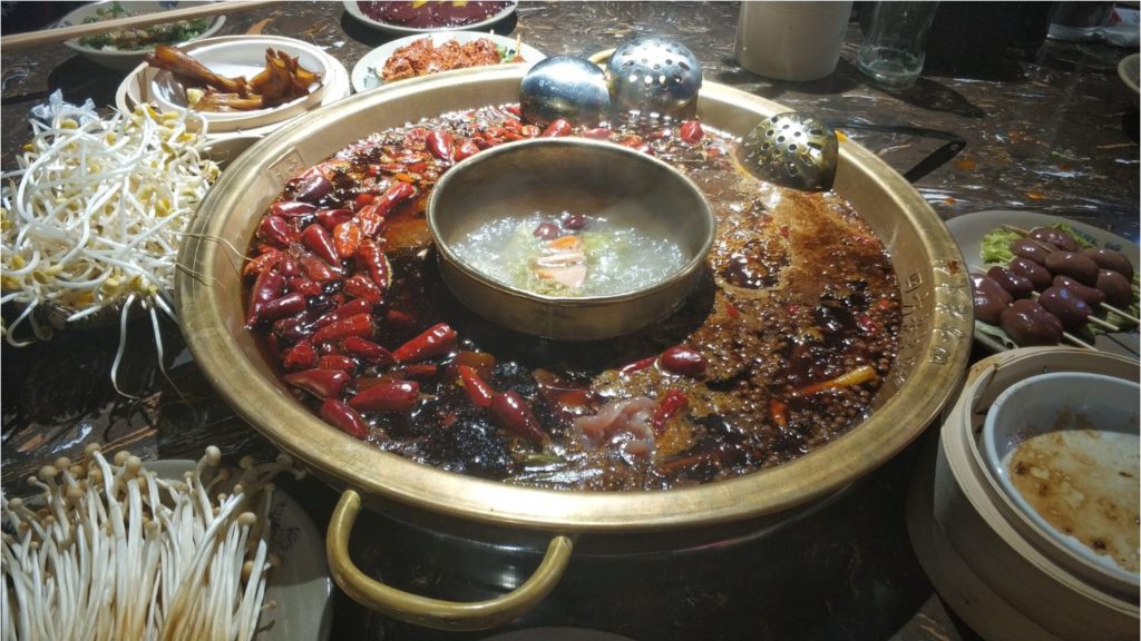 成都の麻辣火鍋