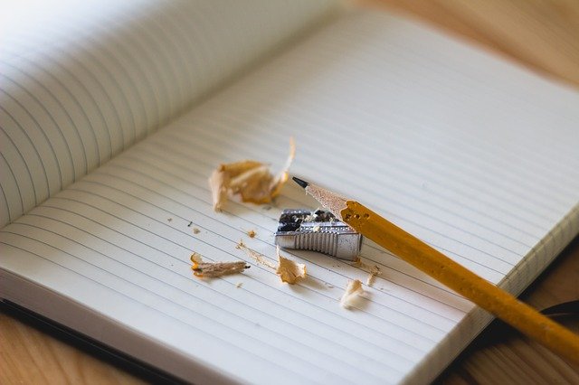 ペンで書くイメージ