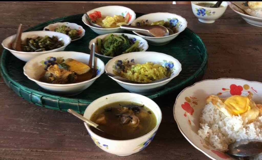 エレファントキャンプの軽食