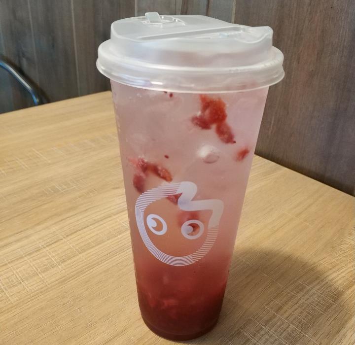 ストロベリーソーダ