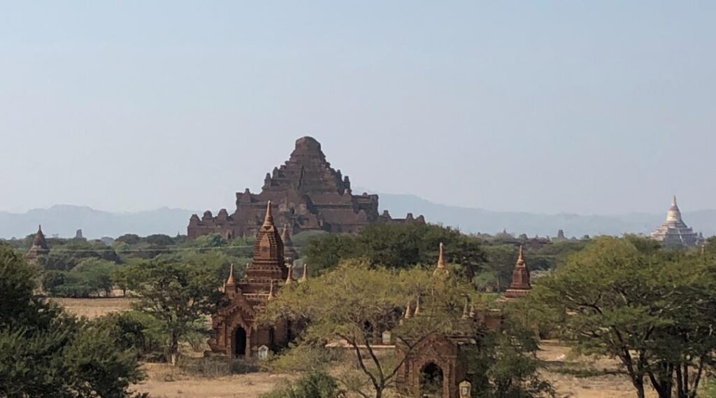 ダマヤンジー寺院