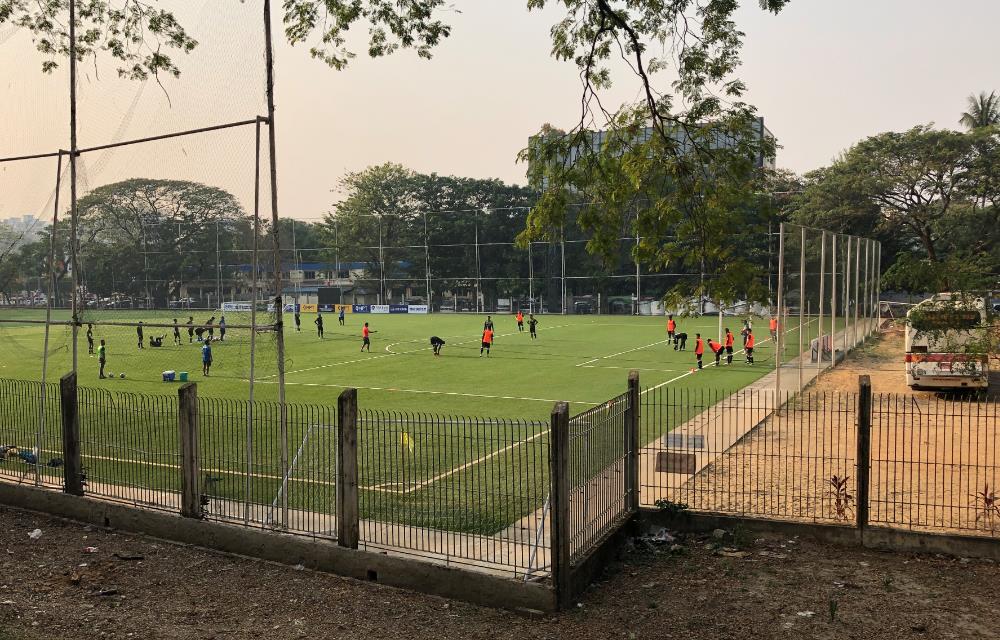 サッカー練習場